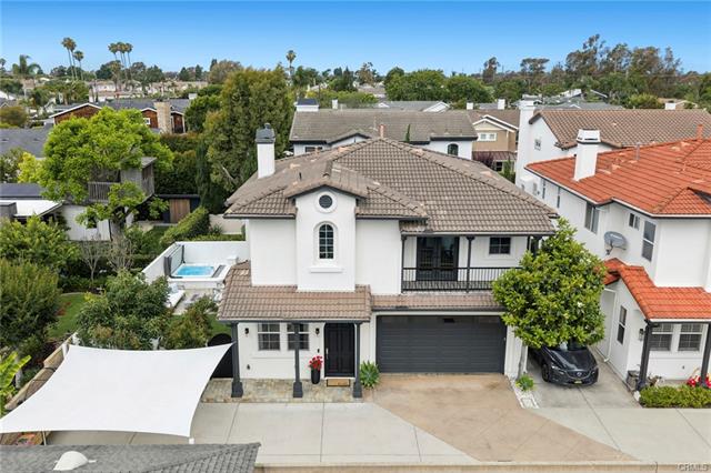 Active East Costa Mesa home on Mesa Drive
