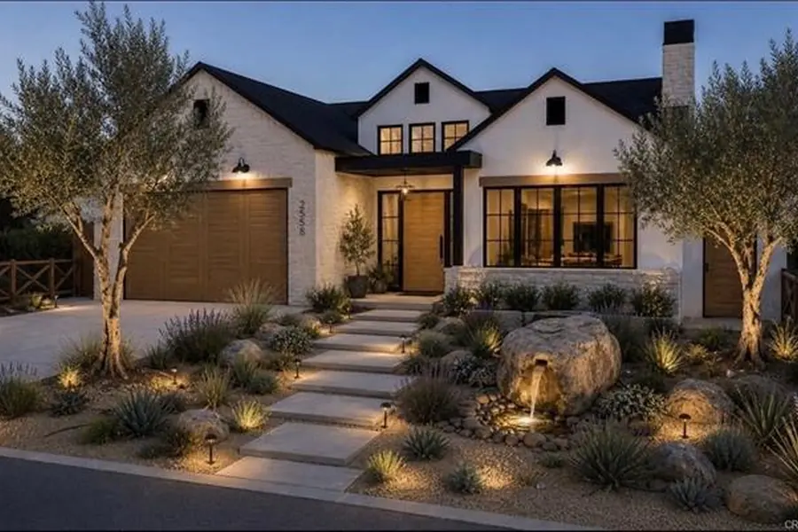 East Costa Mesa home exterior