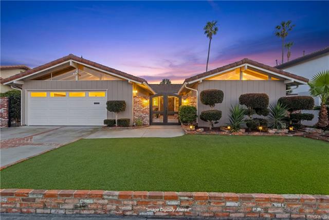 Recent Huntington Beach sale on Calhoun